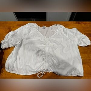 Ava & Viv Classic White Top